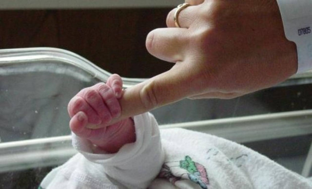 Αίσιο τέλος για βρέφος στη Μύκονο