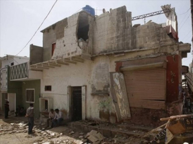 Δέκα νεκροί από έκρηξη έξω από γραφεία πολιτικού κόμματος