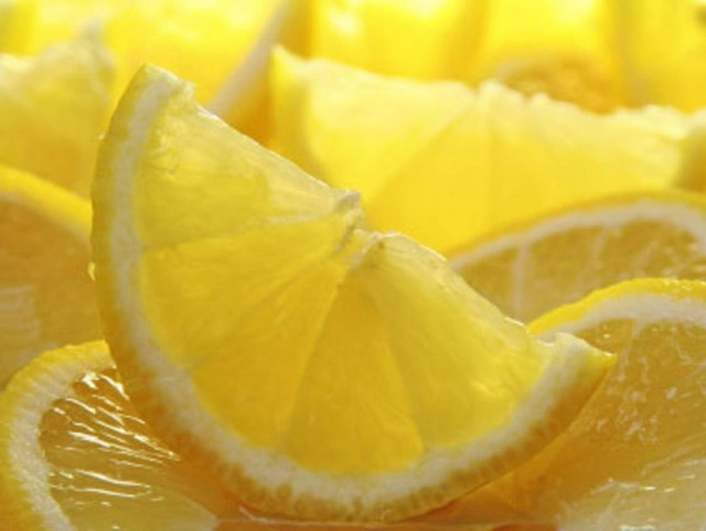 Δείτε τις ευεργετικές ιδιότητες του λεμονιού