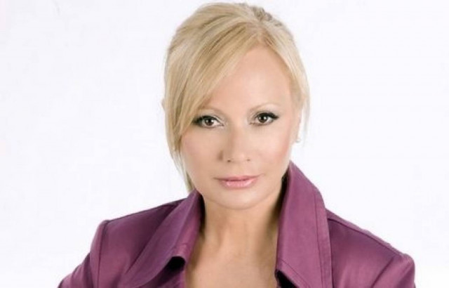 Ξέσπασε η Νικολούλη: Όσο και αν με απειλείτε δεν ιδρώνει το αυτάκι μου