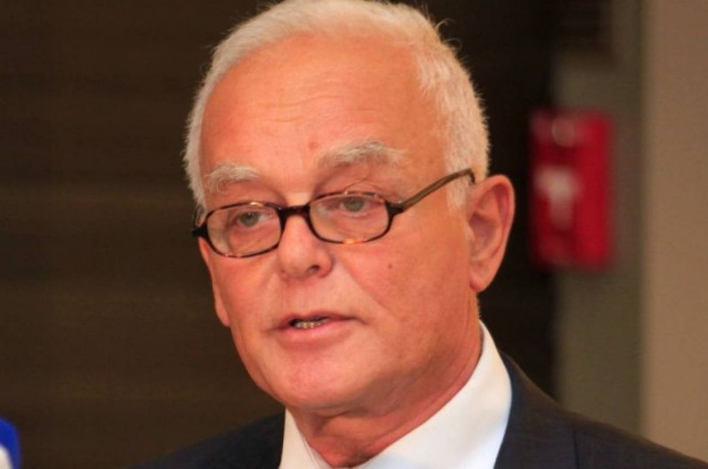 Οριακή μείωση στον αριθμό των μετακλητών υπαλλήλων