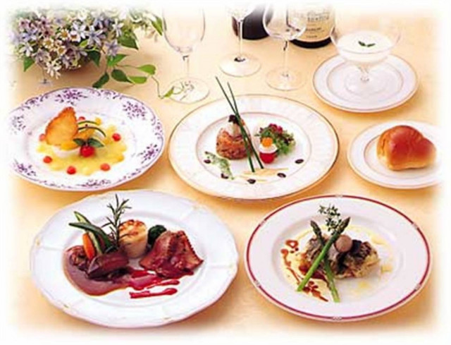 Αναζητούν σεφ με... 34.000 ευρώ το χρόνο