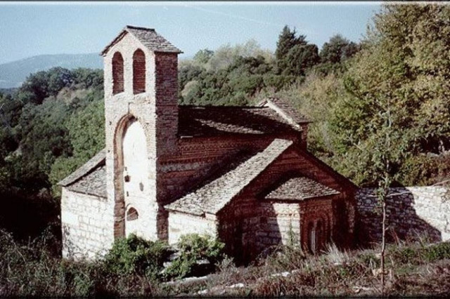 Το «Άγιο Φως»... του αναπτήρα θα φτάσει στα χωριά της Ηπείρου