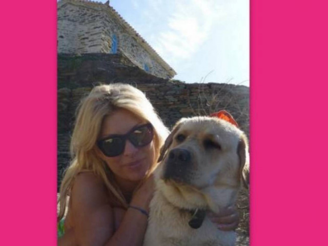 Οι πρώτες φωτογραφίες της Μενεγάκη με μαγιό γι’ αυτό το καλοκαίρι!