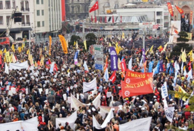 Απαγορεύει την Πρωτομαγιά στην πλατεία Ταξίμ η Άγκυρα