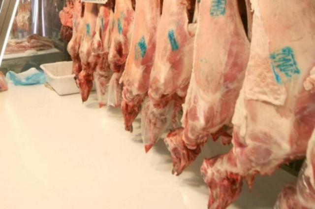 ΣΔΟΕ: Σωρεία παραβάσεων στη διακίνηση τροφίμων και σε επιχειρήσεις