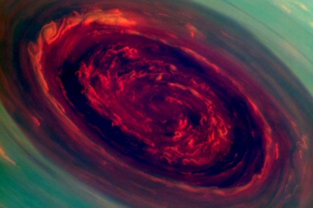 Εντυπωσιακές φωτογραφίες της NASA από την καταιγίδα στον Κρόνο