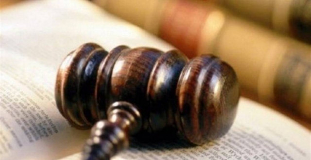 Ελεύθεροι οι δύο ομογενείς που συνελήφθησαν για «εργασιακό μεσαίωνα»