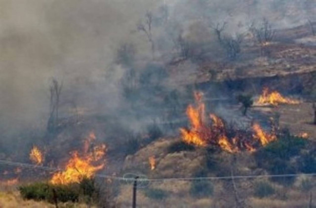 Υπό έλεγχο η φωτιά στο Ηράκλειο
