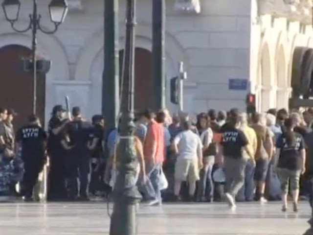 Δε θα γίνει το συσσίτιο της Χρυσής Αυγής στο Σύνταγμα