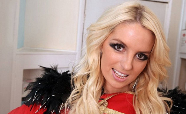 Απίστευτο: Δείτε τι δουλειά κάνει και βγάζει 350.000 ευρώ τον χρόνο!