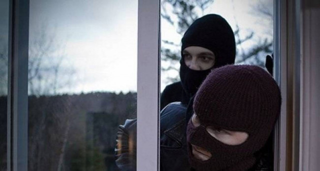 Βίντεο-ΣΟΚ: Έτσι μαρκάρουν τα σπίτια μας οι διαρρήκτες