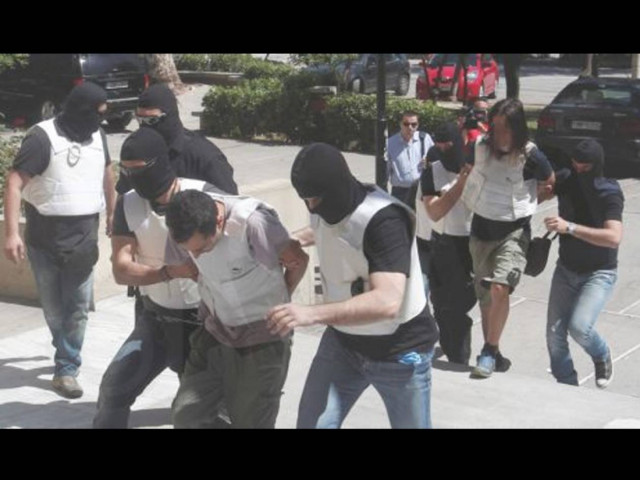 Πώς η αντιτρομοκρατική εντόπισε τους 2 καταζητούμενους για τρομοκρατία