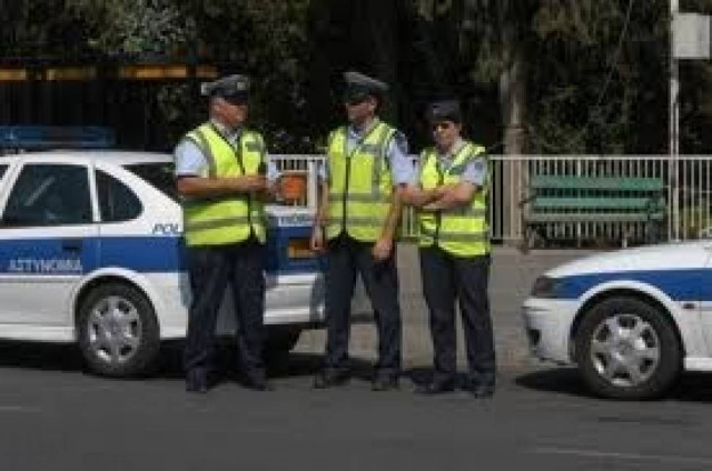 Χανιά: Αρωματικά αυτοκινήτων μοίρασε στους οδηγούς η Τροχαία