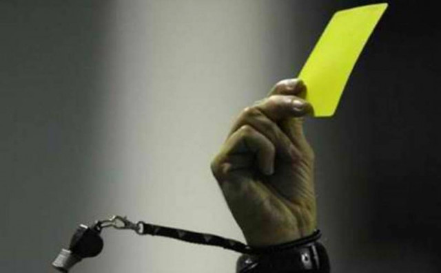 Ποδοσφαιριστής σκότωσε προπονητή επειδή του έβγαλε κίτρινη κάρτα