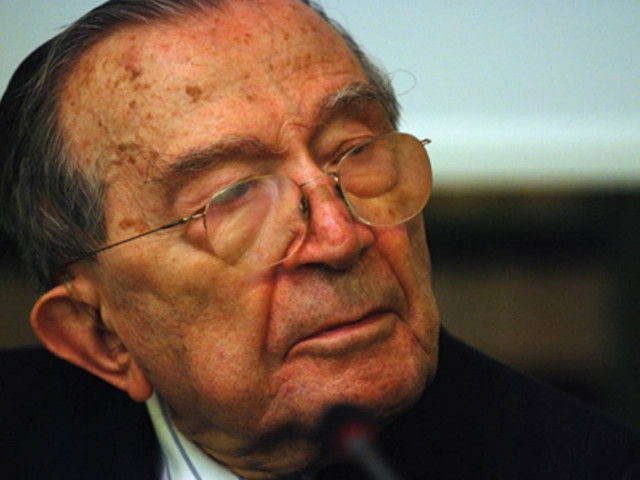 «Έσβησε» ο πρώην πρωθυπουργός της Ιταλίας Τζούλιο Αντρεότι