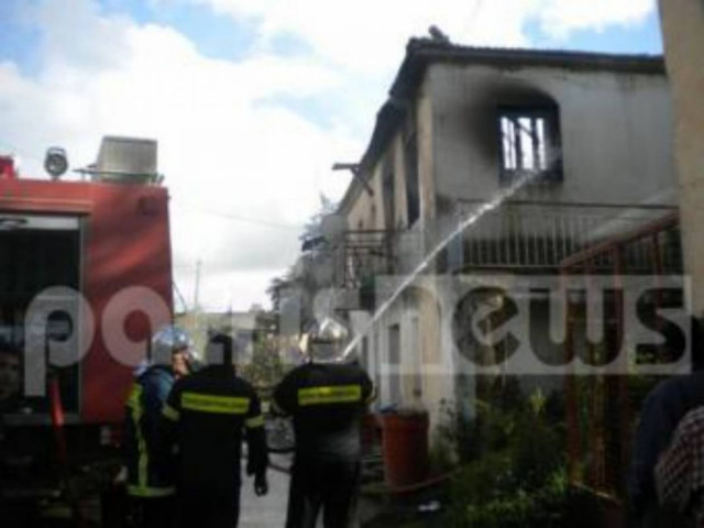 Παρανάλωμα του πύρος μονοκατοικία στην Ηλεία