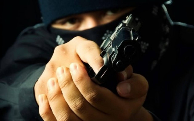 Ένοπλοι σκορπούσαν τον τρόμο στη Θεσσαλονίκη