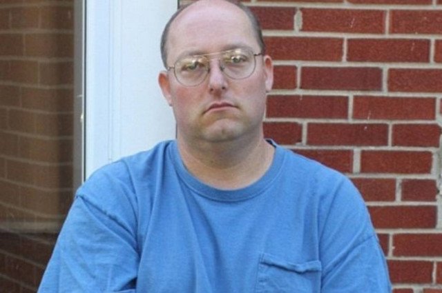 ΣΟΚ: Κανίβαλος σκόπευε να βιάσει και να φάει παιδιά!