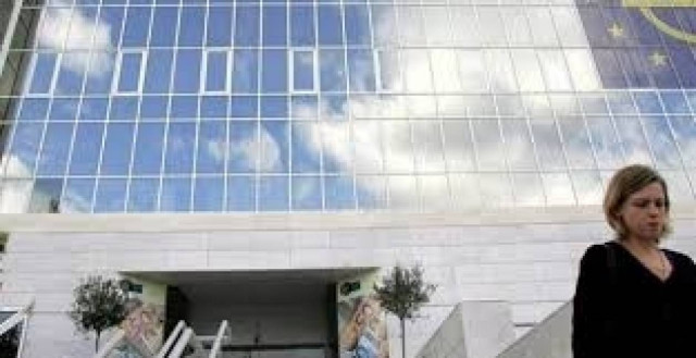 Σενάρια για συγχωνεύσεις τραπεζών και πωλήσεις θυγατρικών στην Κύπρο