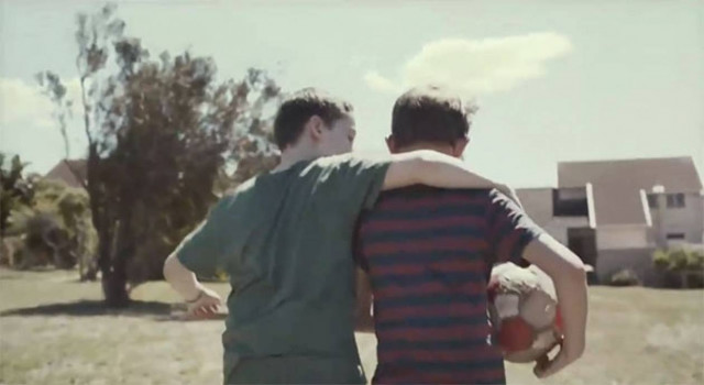 Ένα βίντεο που επιφυλάσσει εκπλήξεις… και συγκινεί