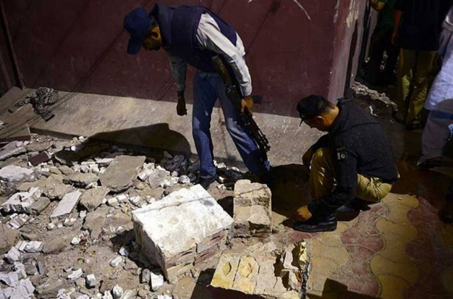 Πακιστάν: 17 νεκροί σε επιθέσεις εναντίον πολιτικών κομμάτων