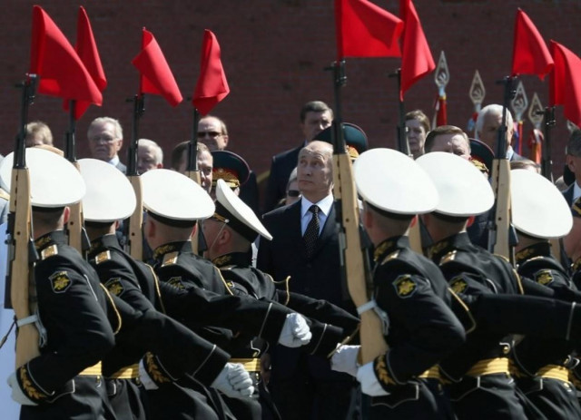 Μόσχα: Παρέλαση για την Αντιφασιστική Νίκη