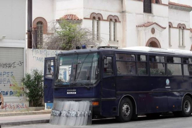 Επεισόδια στην Πλατεία Νέας Σμύρνης
