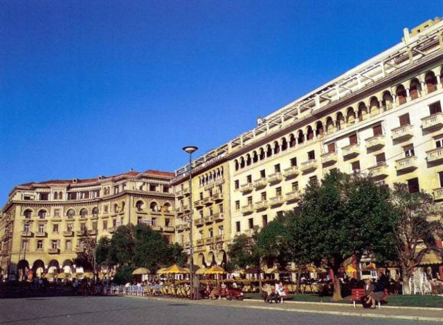 Θεσσαλονίκη: Δεν έκαναν «Ανάσταση» οι καταστηματάρχες