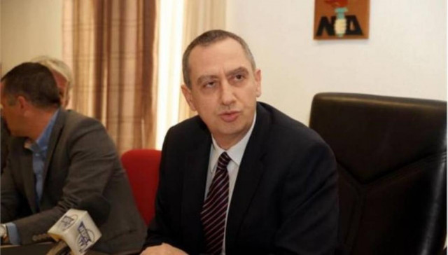 Έκδοση χαρτονομισμάτων 1 και 2 ευρώ ζητά ο Γ. Μιχελάκης