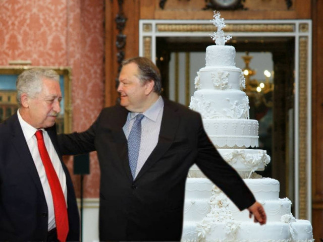 Βενιζέλος: Η δημοσκοπική ένδεια… προτάσεις κατεργάζεται!