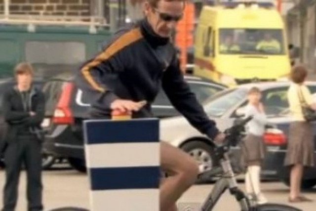 Βίντεο: Πάτησαν το μαγικό κουμπί και έγινε... του δράματος!