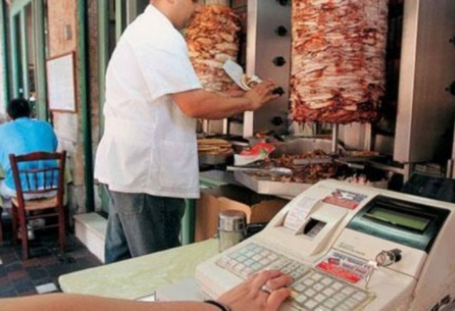 Αύξηση εσόδων κατά 53 εκατ. ευρώ το χρόνο φέρνει η μείωση του ΦΠΑ