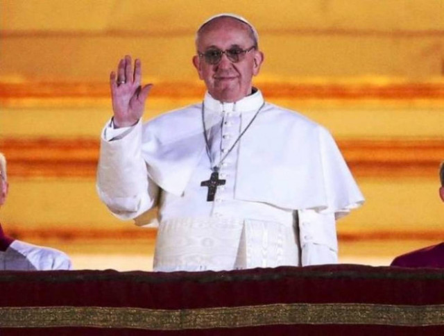 Ο Πάπας Φραγκίσκος έκανε τις πρώτες τρεις οσιοποιήσεις