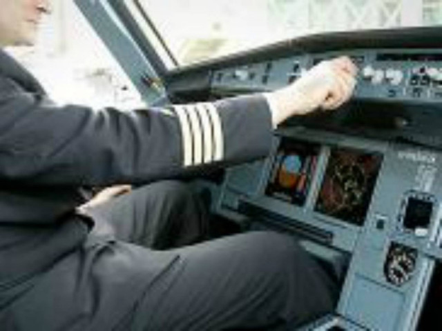 Αναγκαστική προσγείωση αεροσκάφους στον Ωρωπό