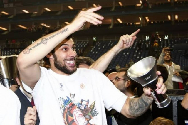 Βίντεο... ομορφιάς από παίκτη του Ολυμπιακού με αγγουράκια