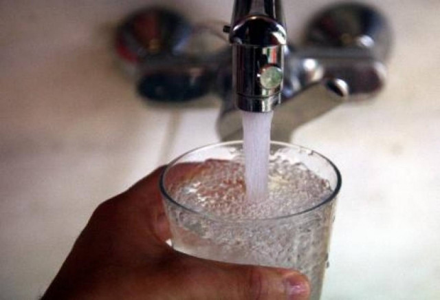 Πύργος: Θολό νερό στις βρύσες των νοικοκυριών