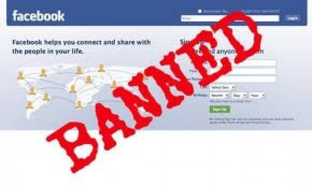 Έπαθε ΣΟΚ με αυτό που ανέβασε η μητέρα του στο Facebook!