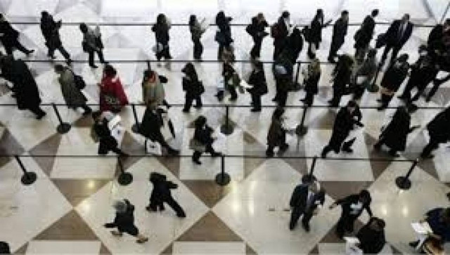 Κίνδυνο αύξησης της φτώχειας στις ανεπτυγμένες χώρες εντοπίζει ο ΟΟΣΑ