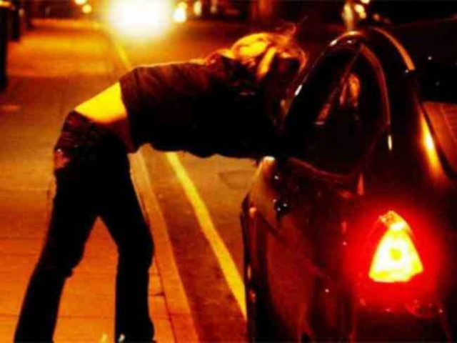 ΣΟΚ στο Αγρίνιο: Εκδίδουν τα παιδιά τους για 5€