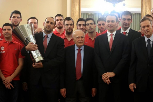 Ο Πρόεδρος της Δημοκρατίας τίμησε τον Ολυμπιακό