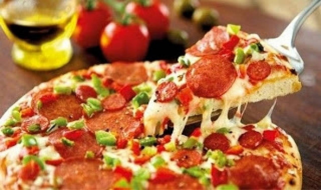 Απίστευτο: Παρήγγειλε 85 πίτσες και... δείτε τι φιλοδώρημα έδωσε!