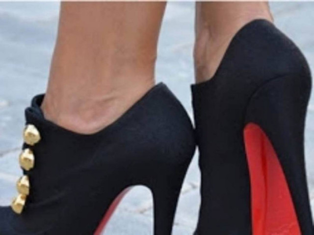 Τα… δωδεκάποντα «φούντωσαν» τους βουλευτές