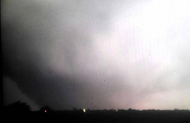 Νεκροί και αγνοούμενοι από ανεμοστρόβιλο στο Τέξας