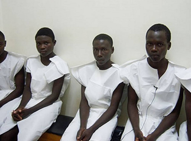 Πάνω από 20 θάνατοι μέσα σε ένα μήνα από περιτομή