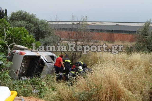 Τροχαίο έξω από την Στυλίδα-Τρεις τραυματίες, οι δύο σοβαρά (pics)