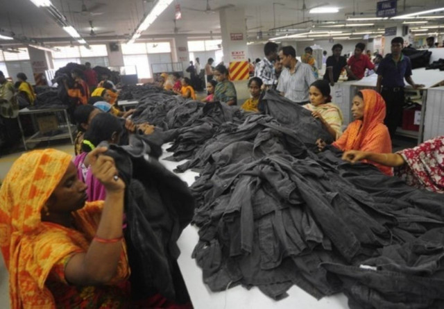 Μπαγκλαντές: Σφαίρες από καουτσούκ κατά οργισμένων διαδηλωτών