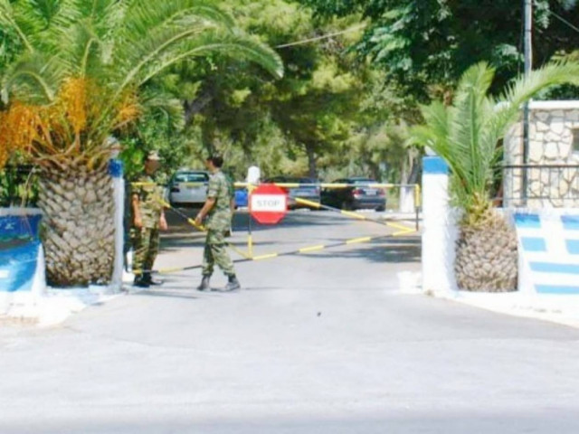 Εξοδούχος φαντάρος μαχαίρωσε συγχωριανό του