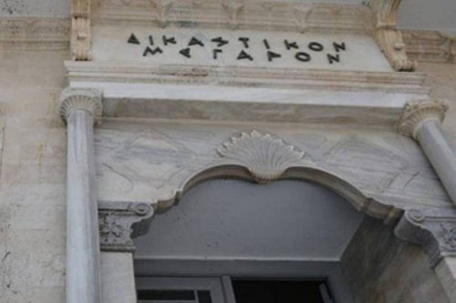 Πρωτοφανές: Διακίνηση ναρκωτικών μέσα στο δικαστήριο