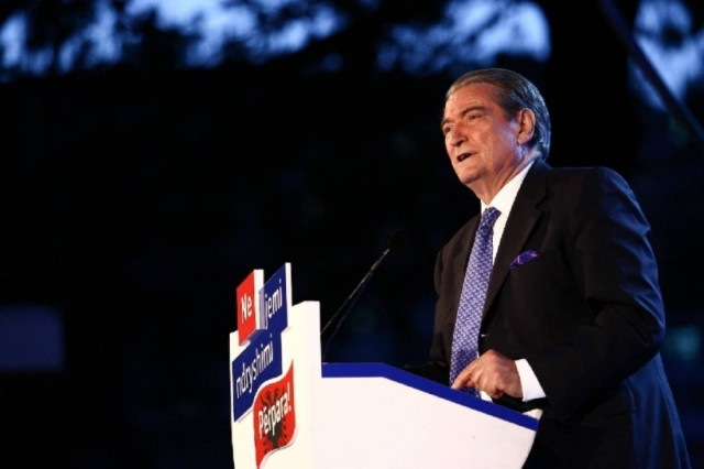 Φοροαπαλλαγές υπόσχεται ο Μπερίσα σε Έλληνες επενδυτές